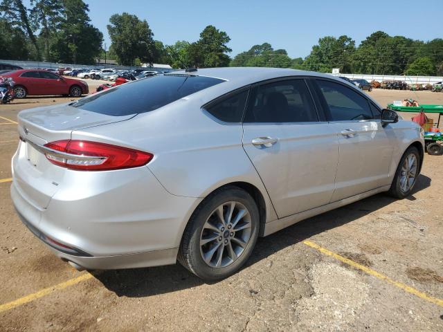 Photo 2 VIN: 3FA6P0H75HR397777 - FORD FUSION 