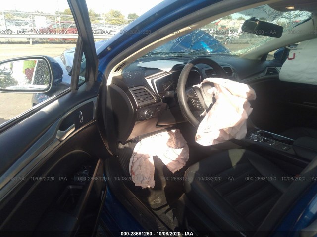 Photo 4 VIN: 3FA6P0H75HR410902 - FORD FUSION 