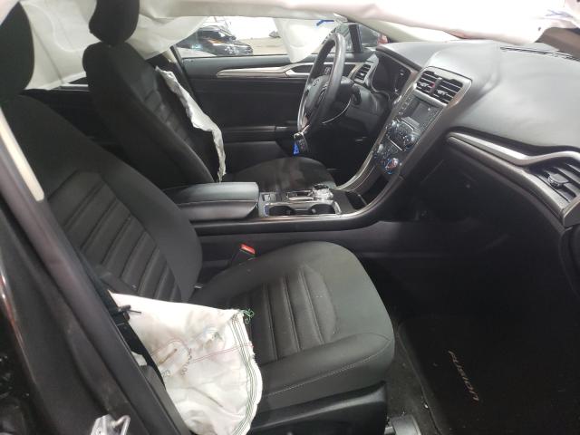 Photo 4 VIN: 3FA6P0H75JR132900 - FORD FUSION SE 