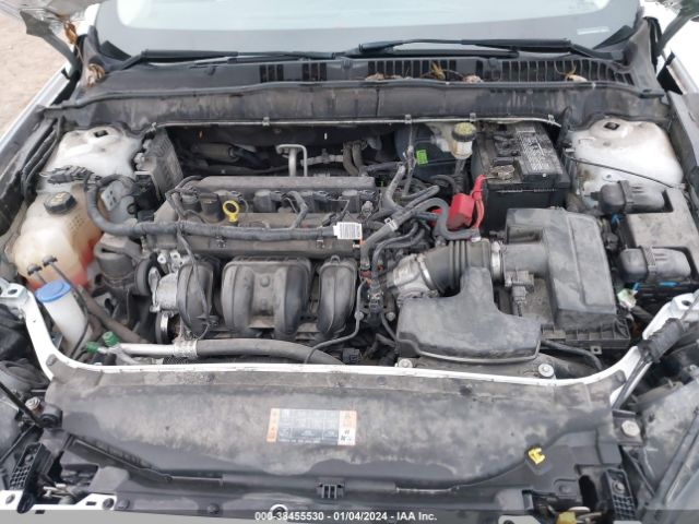 Photo 9 VIN: 3FA6P0H75JR178243 - FORD FUSION 