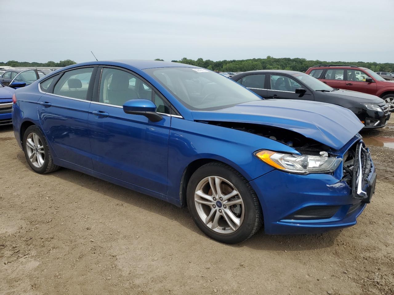 Photo 3 VIN: 3FA6P0H75JR185029 - FORD FUSION 