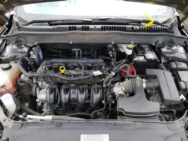 Photo 6 VIN: 3FA6P0H75JR267262 - FORD FUSION SE 