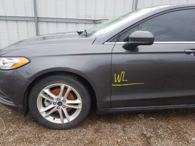 Photo 9 VIN: 3FA6P0H75JR267262 - FORD FUSION SE 