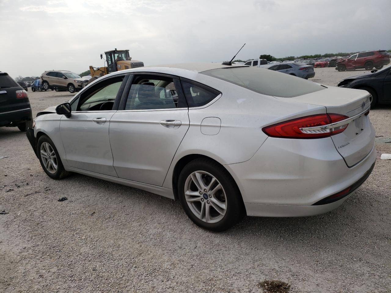 Photo 1 VIN: 3FA6P0H75JR277838 - FORD FUSION 