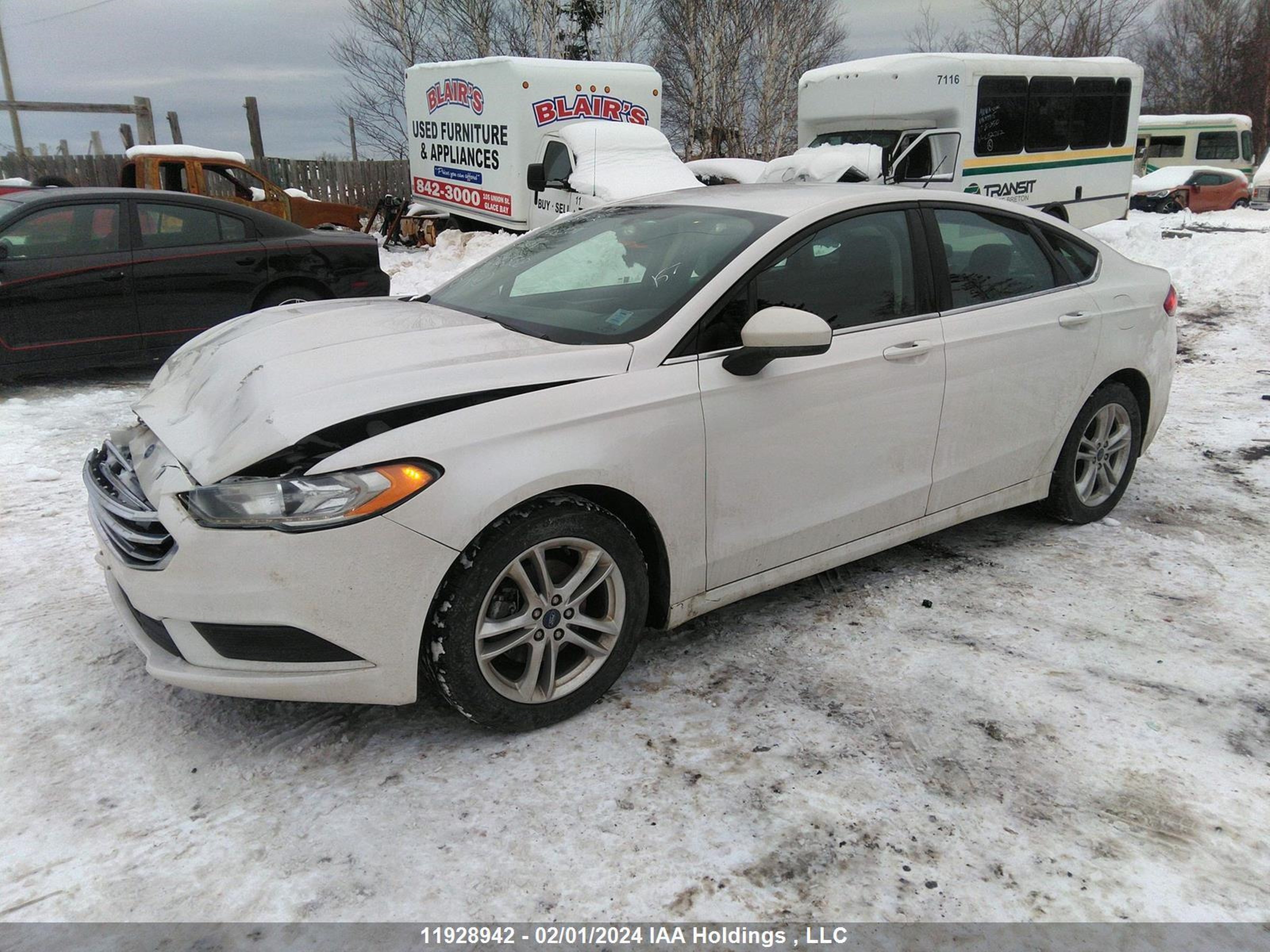 Photo 2 VIN: 3FA6P0H75JR282568 - FORD FUSION 