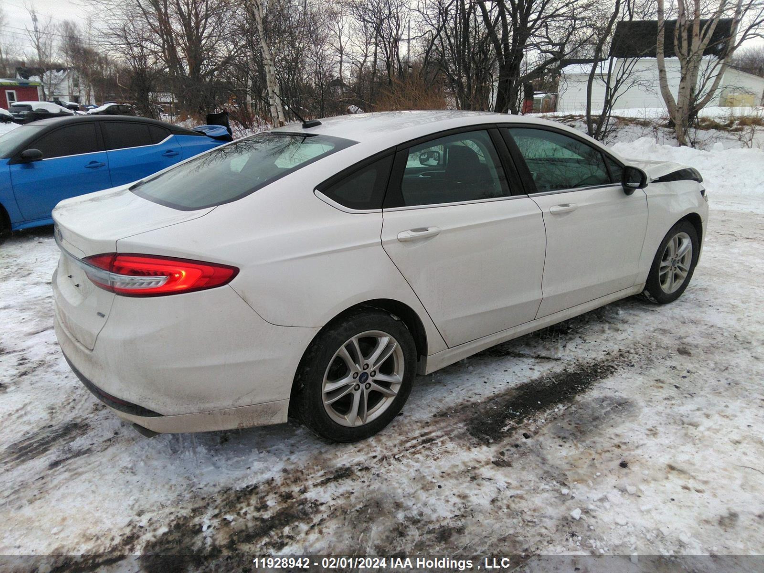 Photo 4 VIN: 3FA6P0H75JR282568 - FORD FUSION 