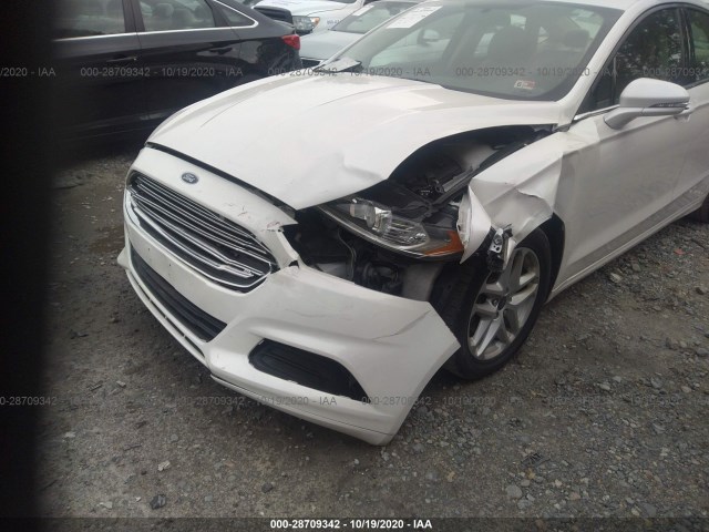 Photo 5 VIN: 3FA6P0H76ER363875 - FORD FUSION 