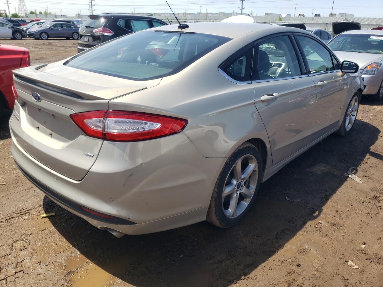 Photo 2 VIN: 3FA6P0H76FR142326 - FORD FUSION 