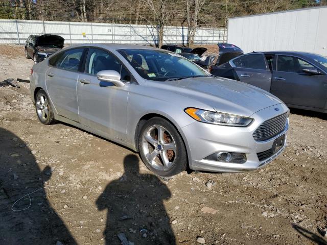 Photo 3 VIN: 3FA6P0H76FR217042 - FORD FUSION SE 