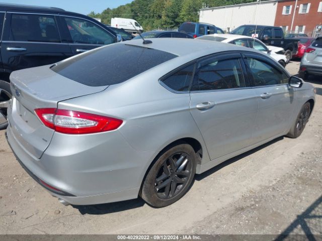 Photo 3 VIN: 3FA6P0H76FR310059 - FORD FUSION 