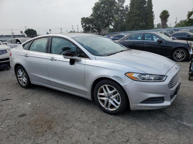 Photo 3 VIN: 3FA6P0H76GR115757 - FORD FUSION 