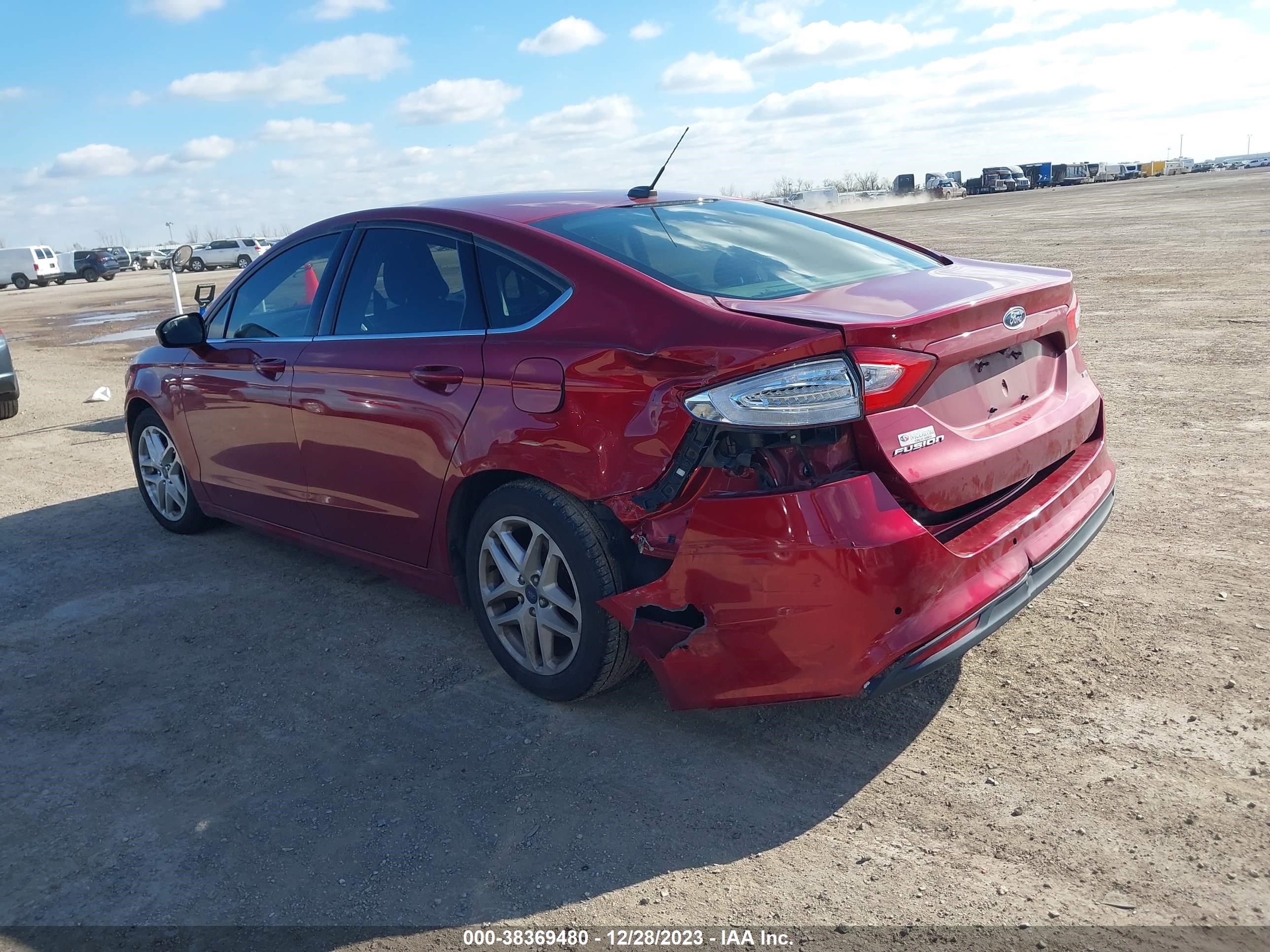 Photo 2 VIN: 3FA6P0H76GR222937 - FORD FUSION 