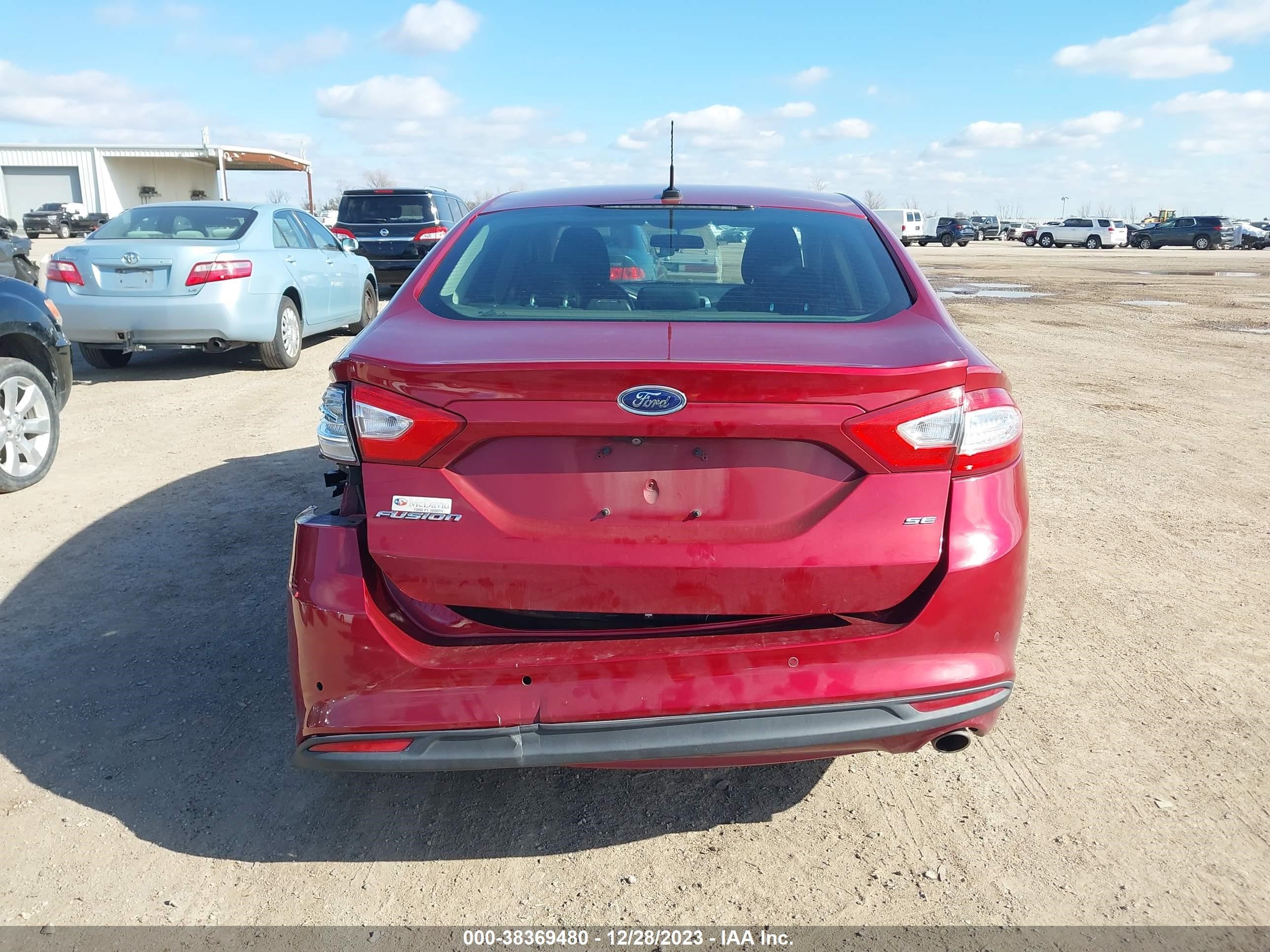 Photo 4 VIN: 3FA6P0H76GR222937 - FORD FUSION 