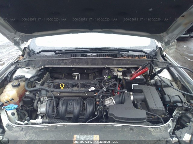 Photo 9 VIN: 3FA6P0H76GR240824 - FORD FUSION 