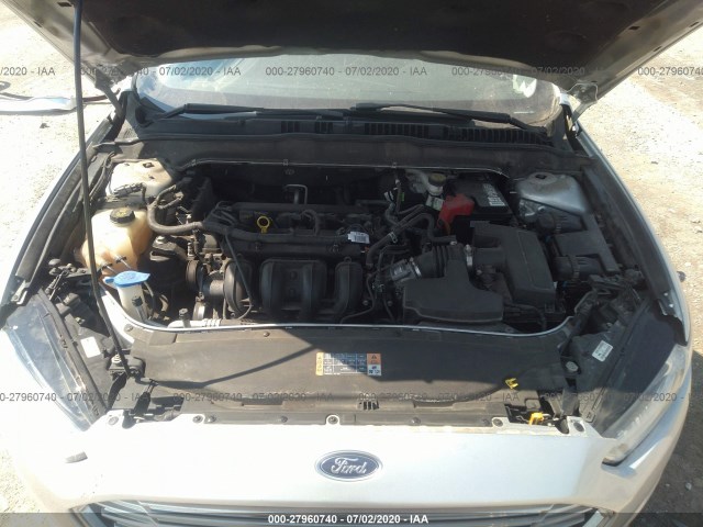 Photo 9 VIN: 3FA6P0H76GR269501 - FORD FUSION 