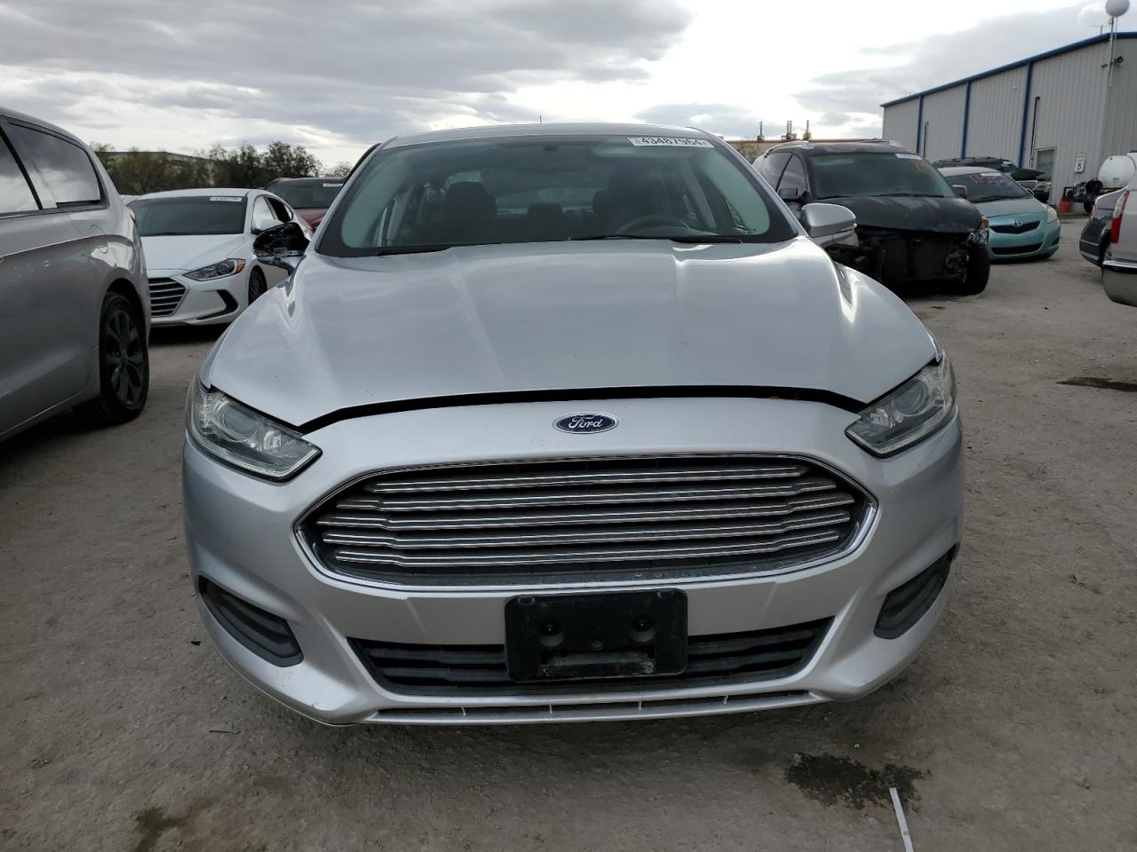 Photo 4 VIN: 3FA6P0H76GR282426 - FORD FUSION 