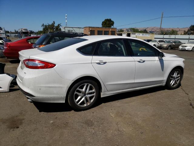 Photo 2 VIN: 3FA6P0H76GR282507 - FORD FUSION SE 