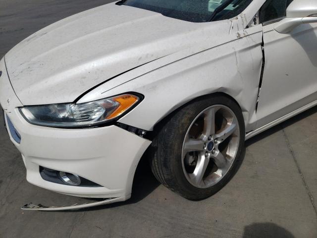 Photo 8 VIN: 3FA6P0H76GR302223 - FORD FUSION SE 