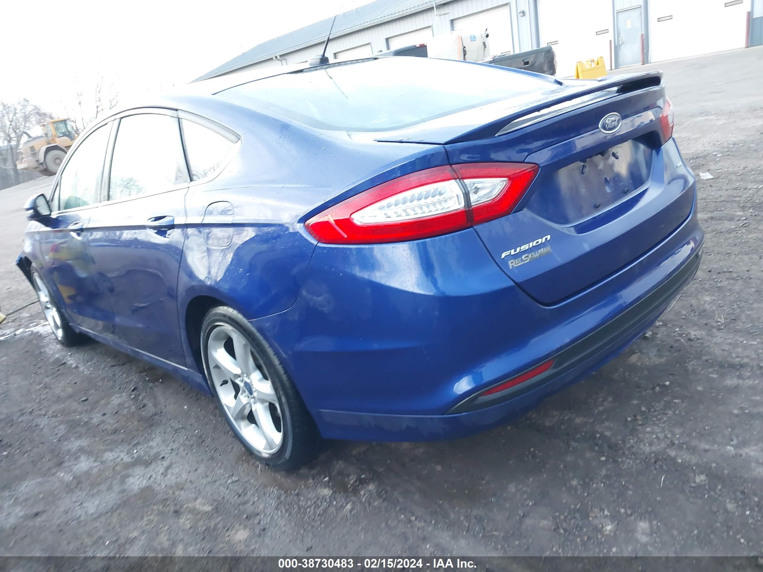 Photo 2 VIN: 3FA6P0H76GR313058 - FORD FUSION 