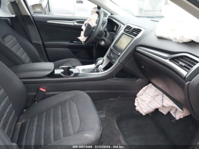 Photo 4 VIN: 3FA6P0H76GR325517 - FORD FUSION 