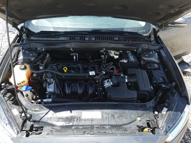 Photo 6 VIN: 3FA6P0H76GR384048 - FORD FUSION SE 