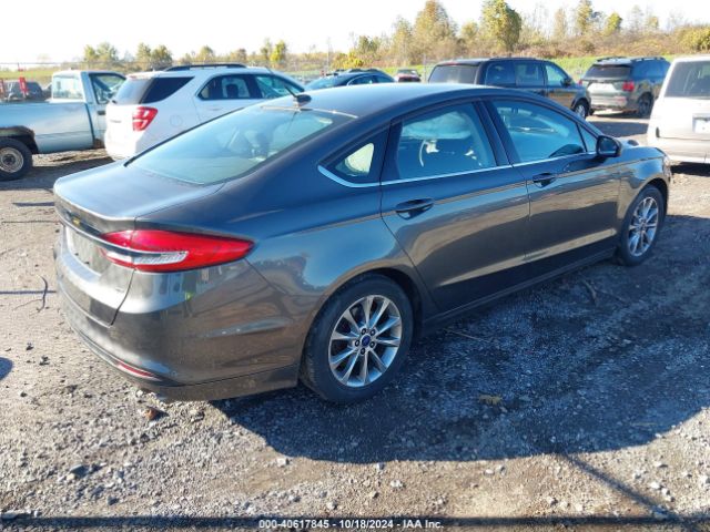 Photo 3 VIN: 3FA6P0H76HR153832 - FORD FUSION 