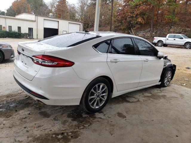 Photo 2 VIN: 3FA6P0H76HR154382 - FORD FUSION 