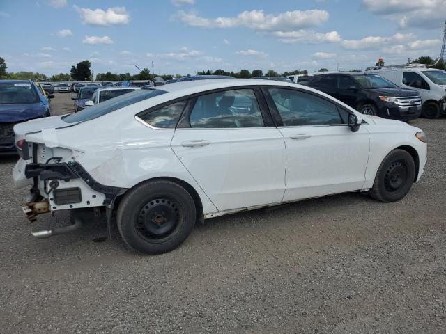 Photo 2 VIN: 3FA6P0H76HR172980 - FORD FUSION SE 