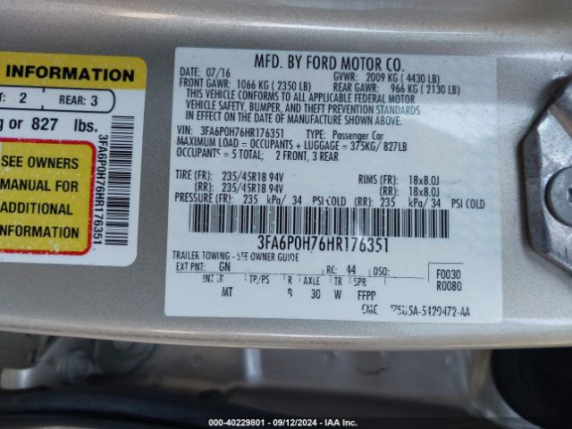 Photo 8 VIN: 3FA6P0H76HR176351 - FORD FUSION 