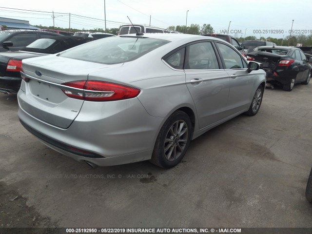 Photo 3 VIN: 3FA6P0H76HR205900 - FORD FUSION 