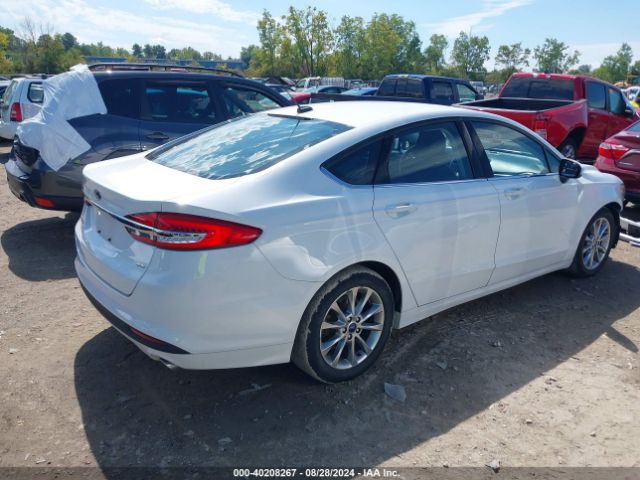 Photo 3 VIN: 3FA6P0H76HR235317 - FORD FUSION 