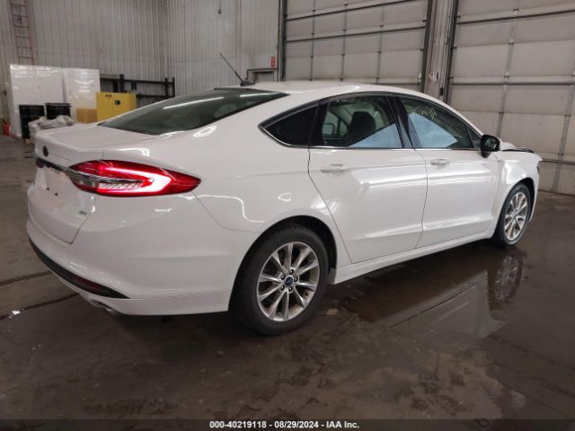 Photo 3 VIN: 3FA6P0H76HR279219 - FORD FUSION 