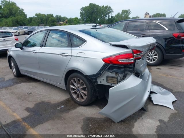 Photo 2 VIN: 3FA6P0H76HR279656 - FORD FUSION 