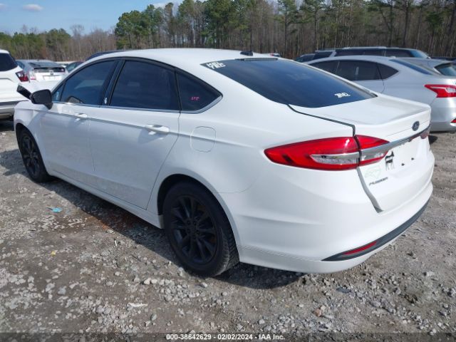 Photo 2 VIN: 3FA6P0H76HR318214 - FORD FUSION 