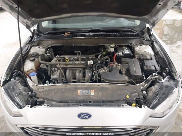 Photo 9 VIN: 3FA6P0H76HR367400 - FORD FUSION 