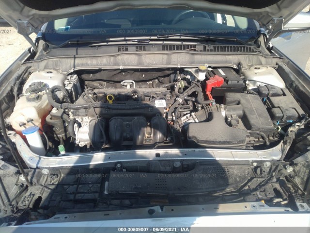 Photo 9 VIN: 3FA6P0H76HR398369 - FORD FUSION 