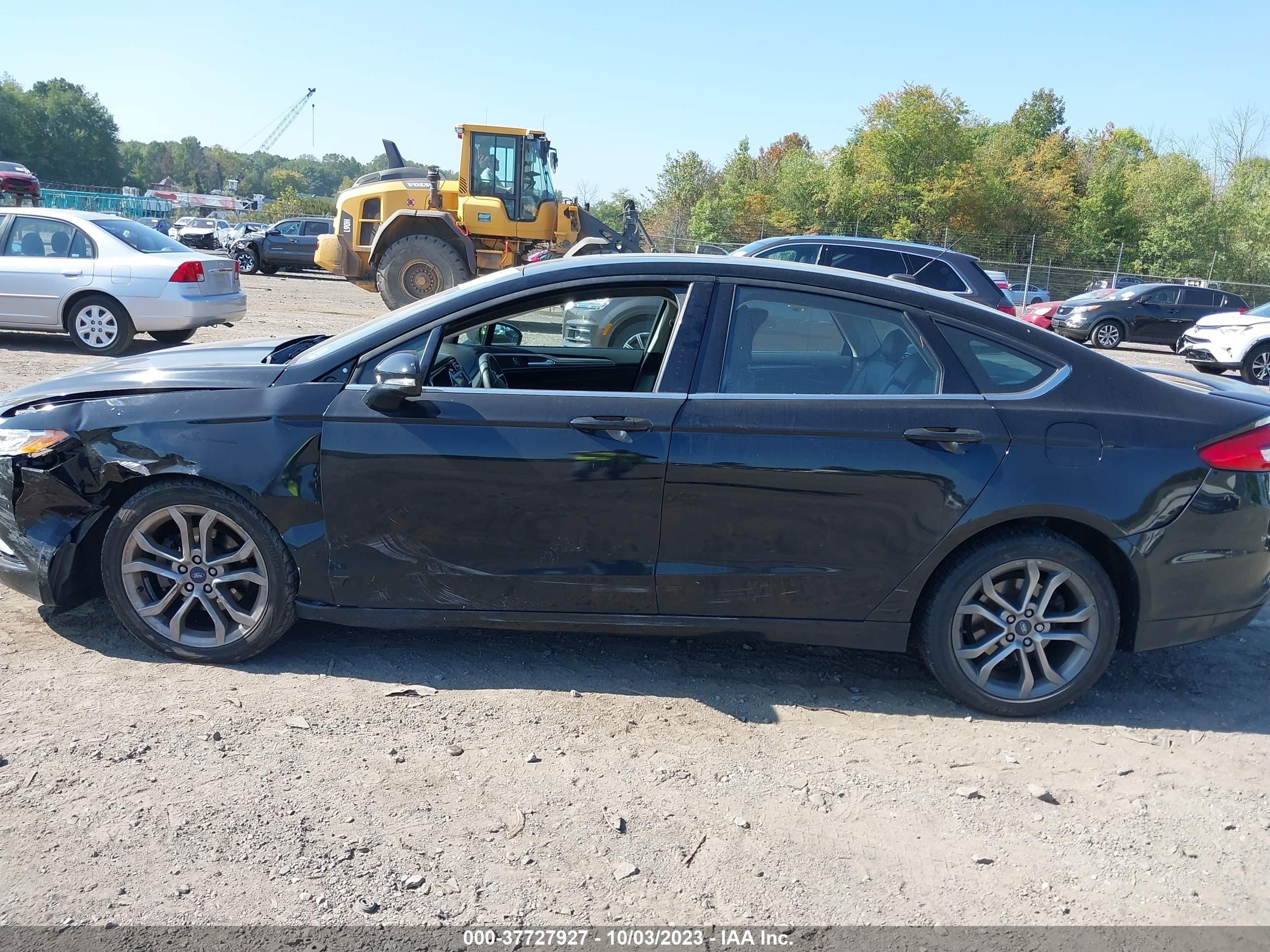 Photo 13 VIN: 3FA6P0H76HR401495 - FORD FUSION 