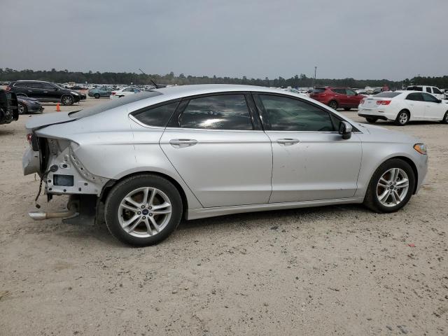 Photo 2 VIN: 3FA6P0H76JR129519 - FORD FUSION SE 