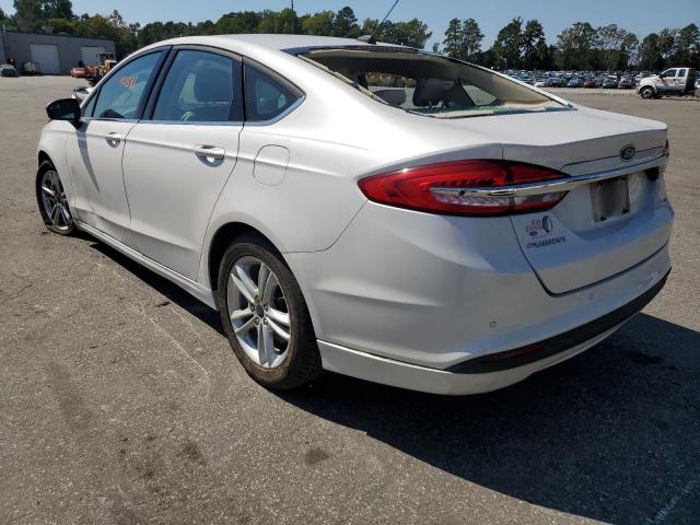 Photo 2 VIN: 3FA6P0H76JR174573 - FORD FUSION SE 