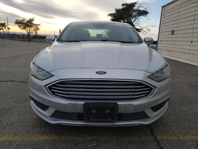 Photo 4 VIN: 3FA6P0H76JR279193 - FORD FUSION SE 