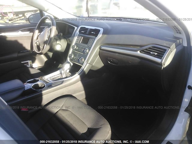 Photo 4 VIN: 3FA6P0H77DR288490 - FORD FUSION 