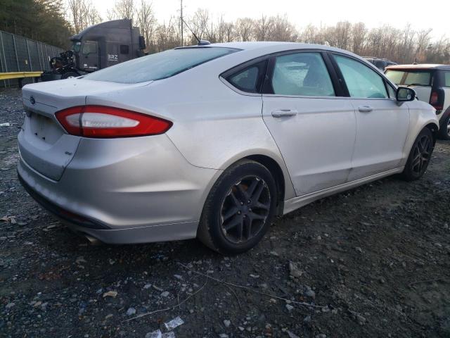 Photo 2 VIN: 3FA6P0H77DR327496 - FORD FUSION 