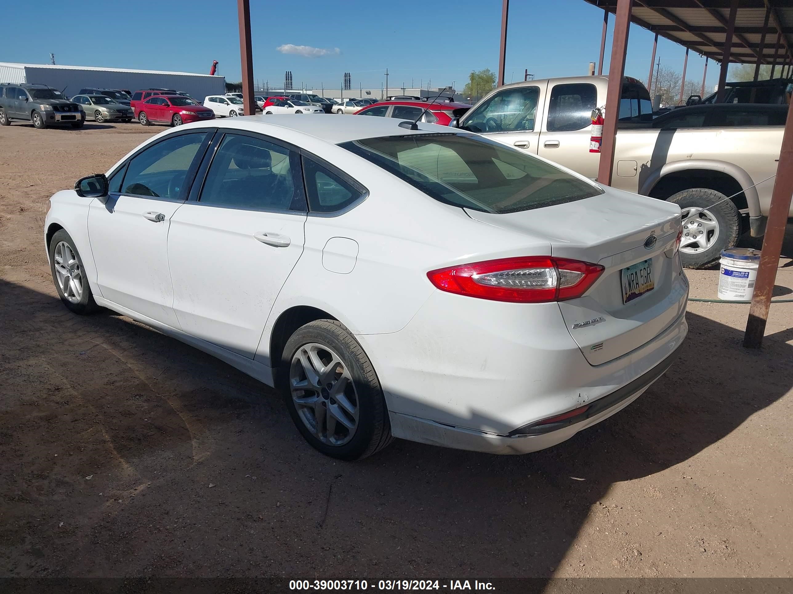 Photo 2 VIN: 3FA6P0H77ER284845 - FORD FUSION 