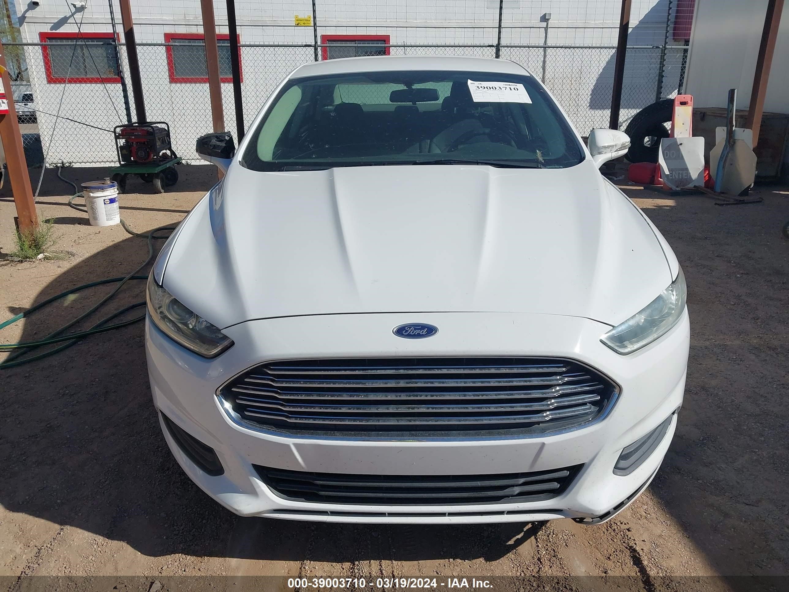 Photo 5 VIN: 3FA6P0H77ER284845 - FORD FUSION 