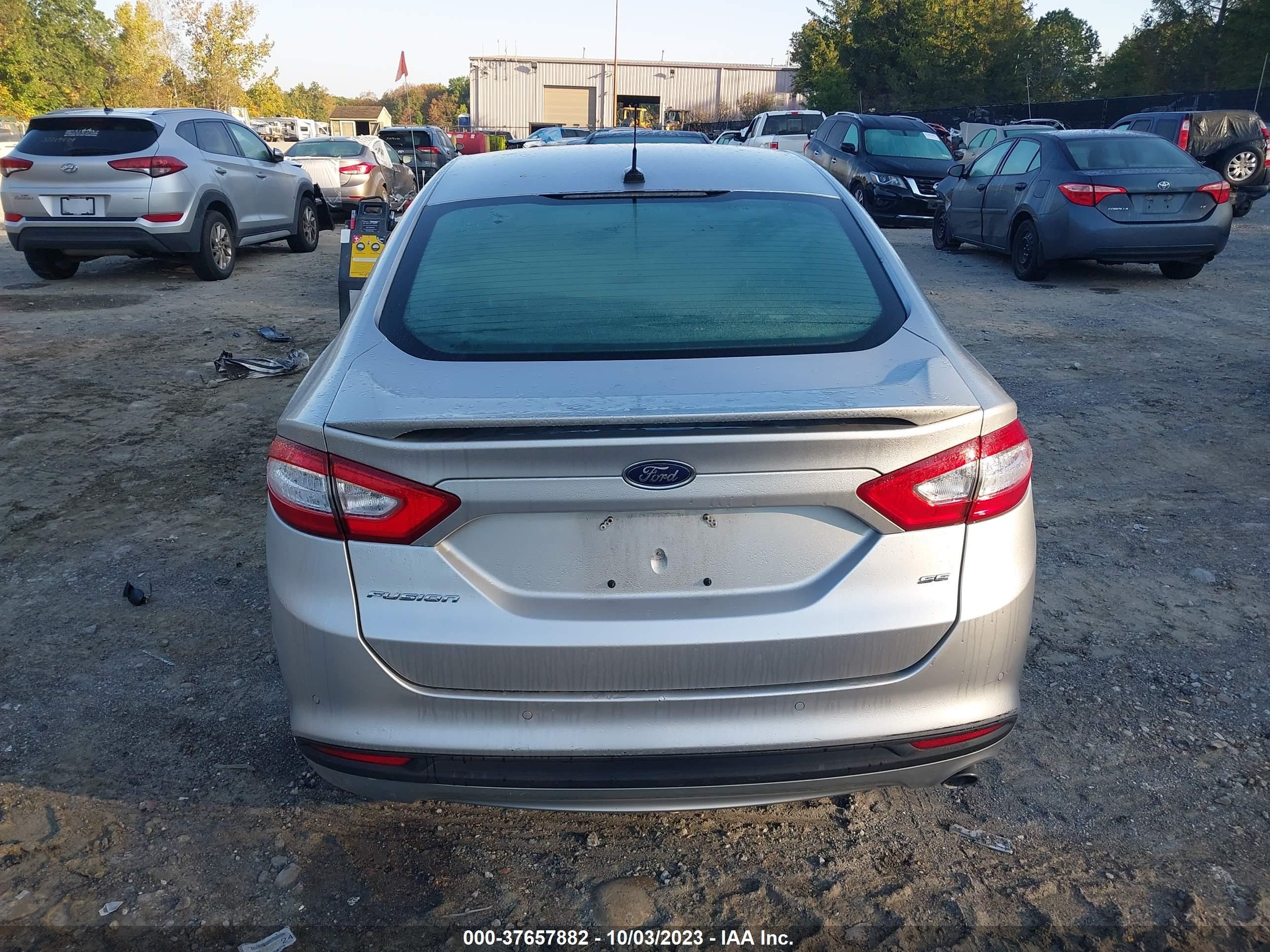 Photo 15 VIN: 3FA6P0H77ER310618 - FORD FUSION 