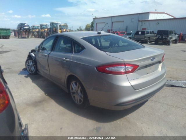 Photo 2 VIN: 3FA6P0H77FR103745 - FORD FUSION 