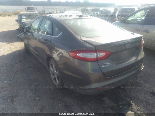 Photo 2 VIN: 3FA6P0H77FR113952 - FORD FUSION 