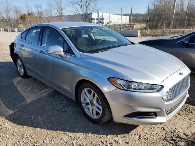 Photo 3 VIN: 3FA6P0H77FR180292 - FORD FUSION SE 