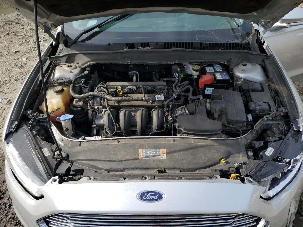 Photo 10 VIN: 3FA6P0H77FR220001 - FORD FUSION 