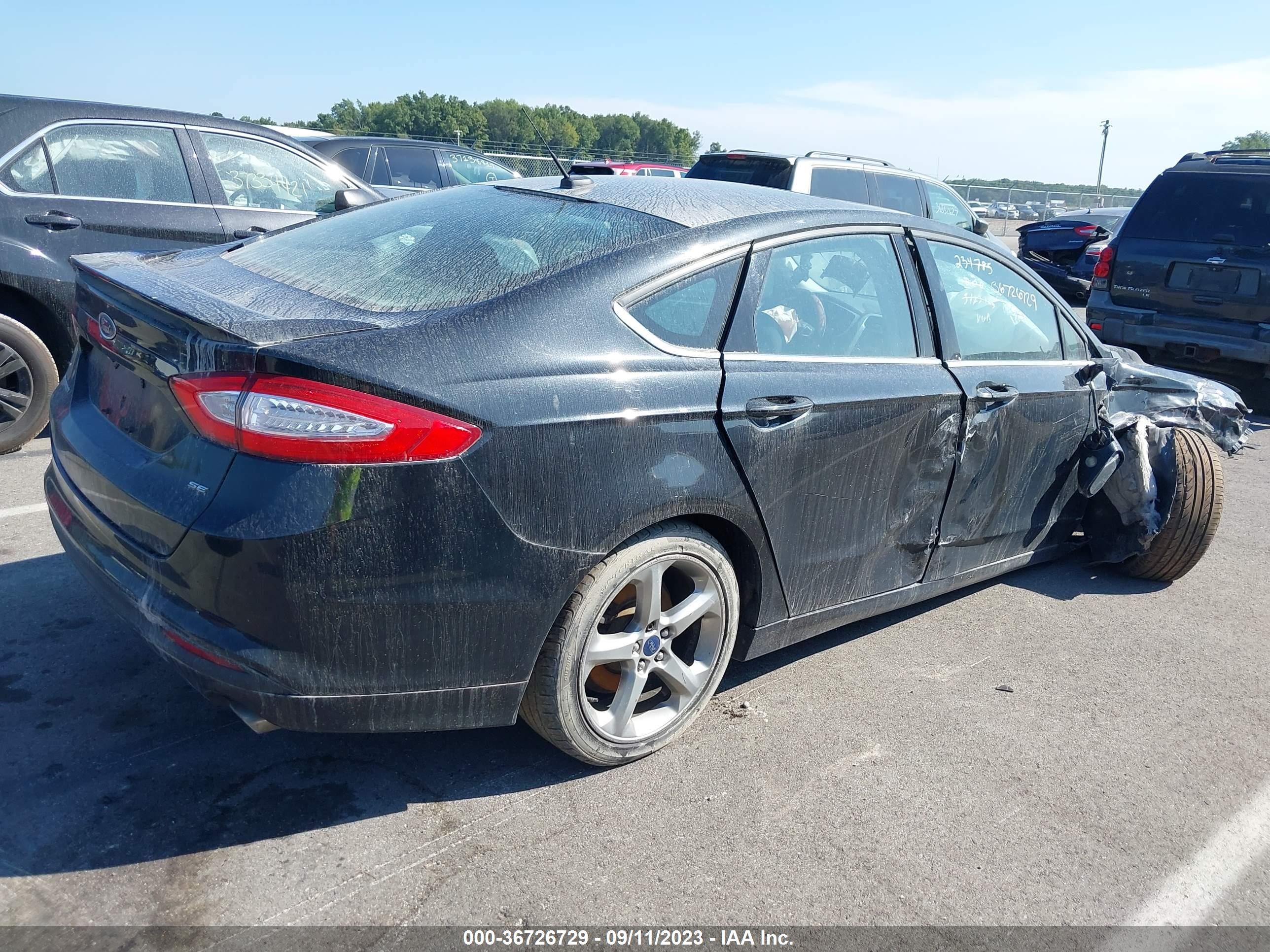 Photo 3 VIN: 3FA6P0H77FR271630 - FORD FUSION 